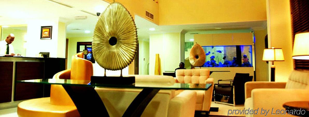 Westown Hotel Lagos Buitenkant foto
