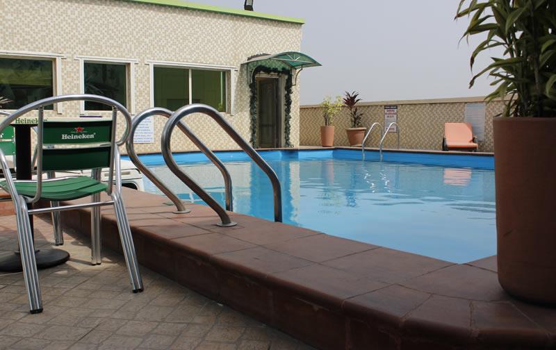 Westown Hotel Lagos Buitenkant foto