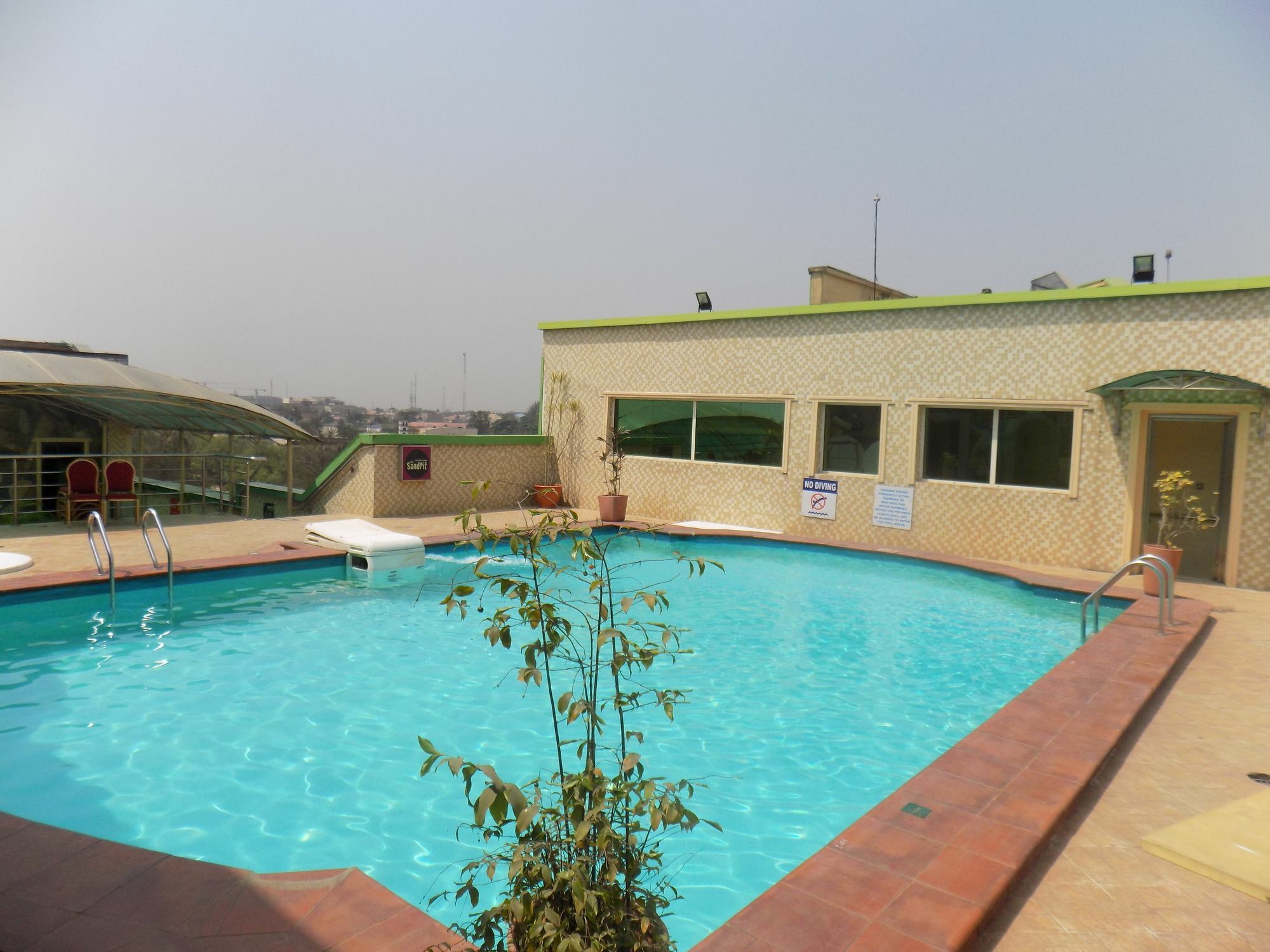 Westown Hotel Lagos Buitenkant foto